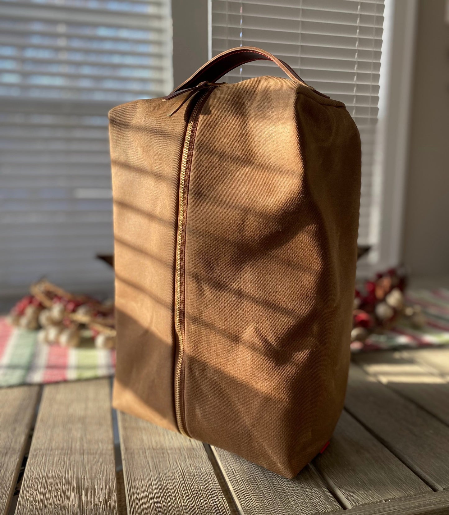 The Nelson Hill Leather Shoe Bag
