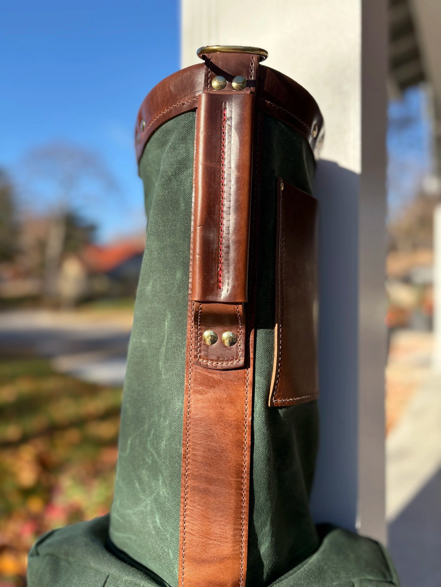 The Original Nelson Hill Leather Golf Bag