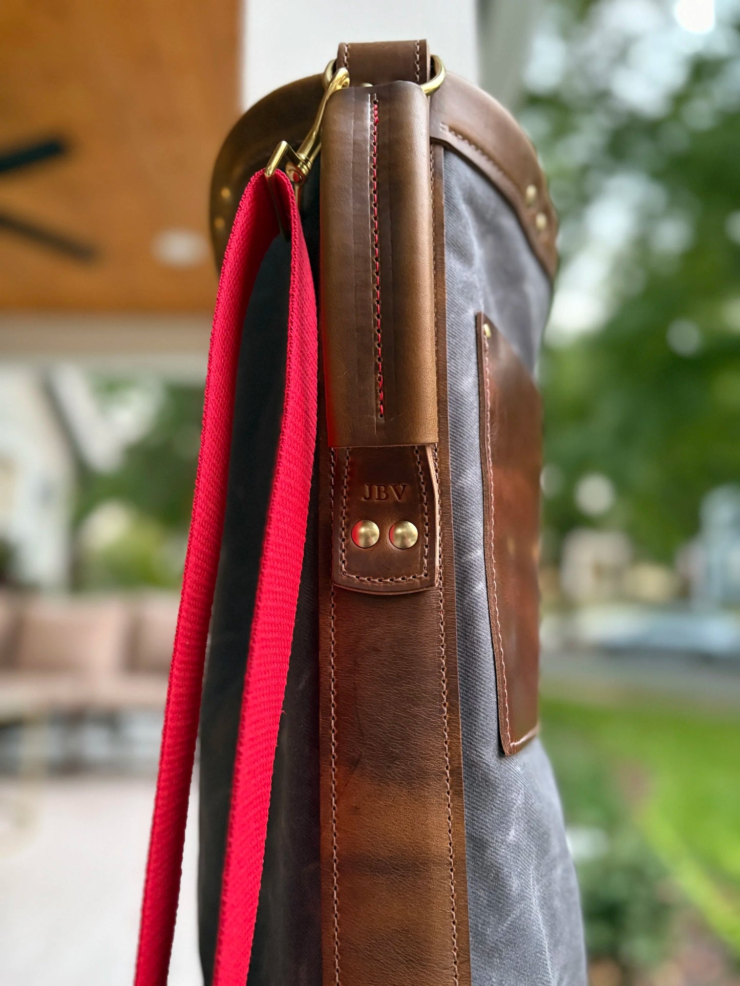 The Original Nelson Hill Leather Golf Bag