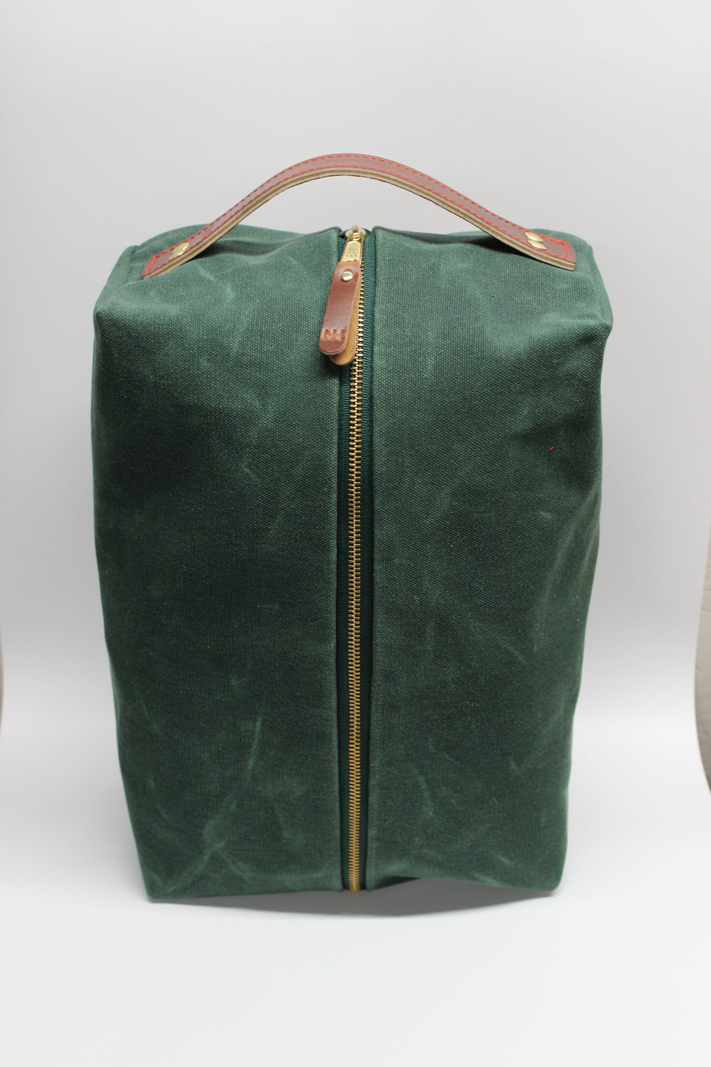 The Nelson Hill Leather Shoe Bag